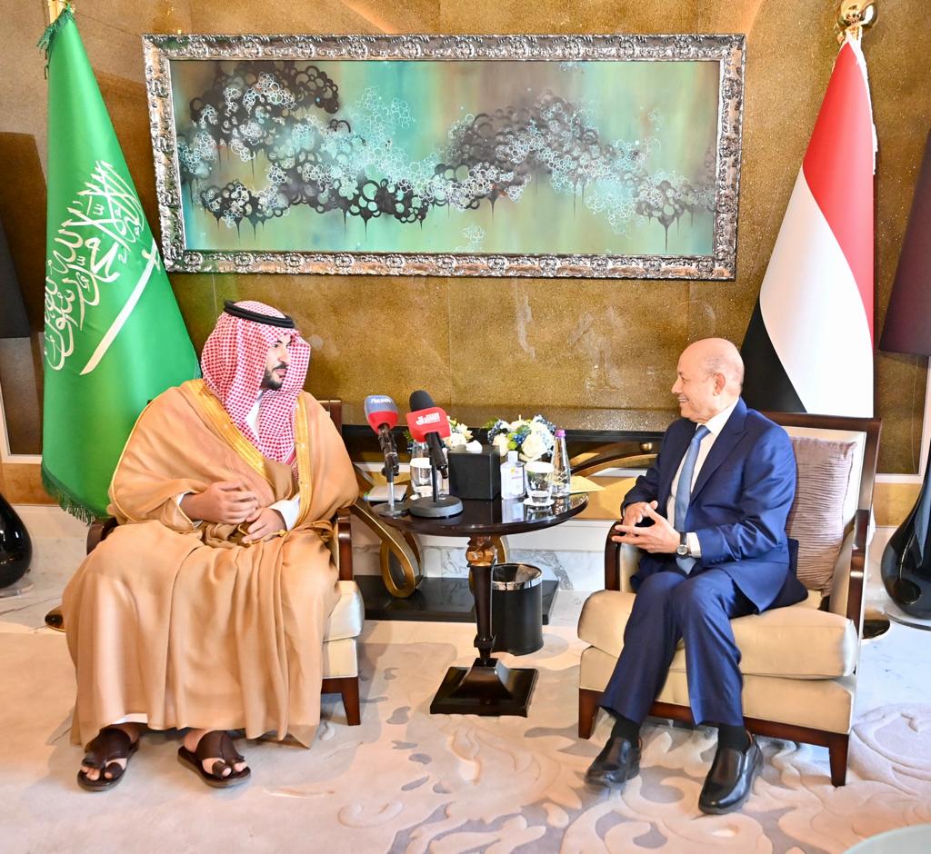 رئيس مجلس القيادة الرئاسي يستقبل نائب وزير الدفاع السعودي ويبحث معه مسار سريع للمساعدات الانمائية    